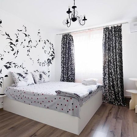 أوديسا Best Rest Suites المظهر الخارجي الصورة